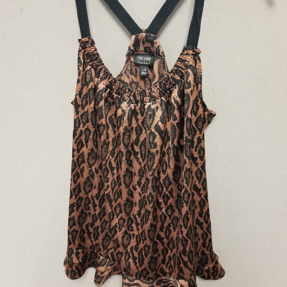 Super cute ruffle tank top